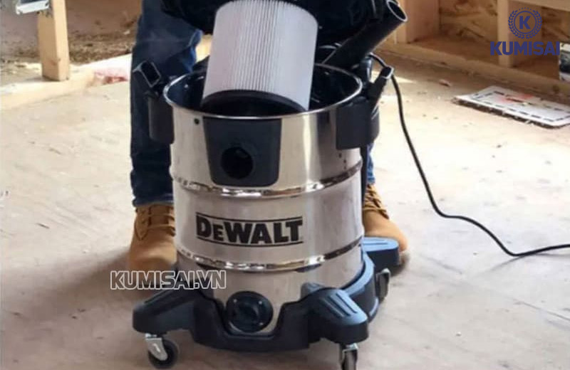 Vệ sinh máy hút bụi công nghiệp: #6 bước chi tiết, lưu ý quan trọng