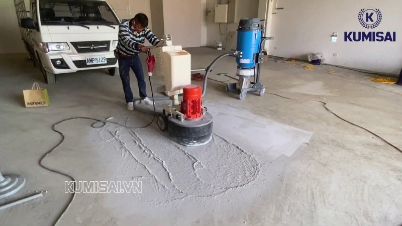 Chi phí sửa chữa và thay thế linh kiện có thể phát sinh cao trong quá trình sử dụng