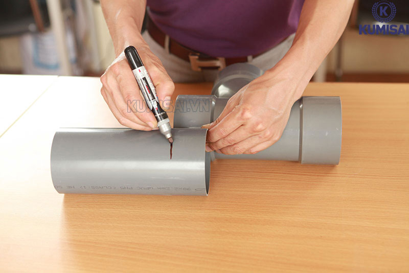 Chống máy dò bằng ống nhựa PVC