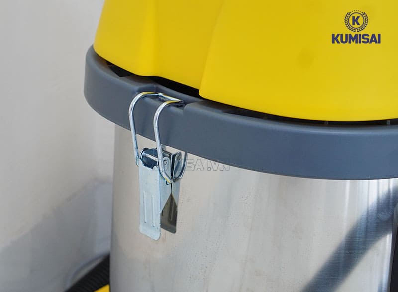 Chốt khóa an toàn trên máy hút bụi Palada PD15