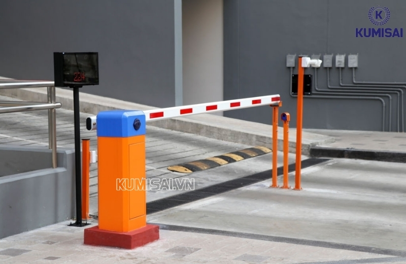 Cổng barie tự động - Thiết bị kiểm soát giao thông bãi đỗ xe phổ biến