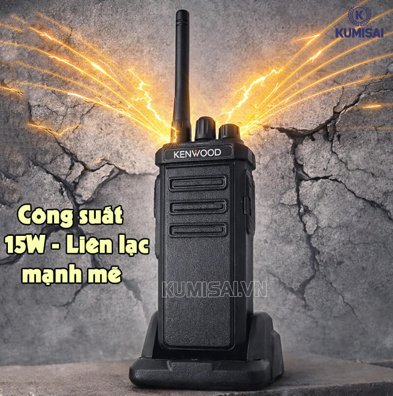 Bộ đàm Kenwood TK P360 hoạt động với công suất lớn