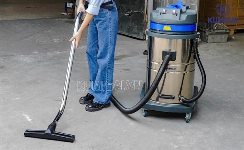 Đặt máy hút bụi ở nơi thoáng mát Đặt máy hút bụi ở nơi thoáng mát