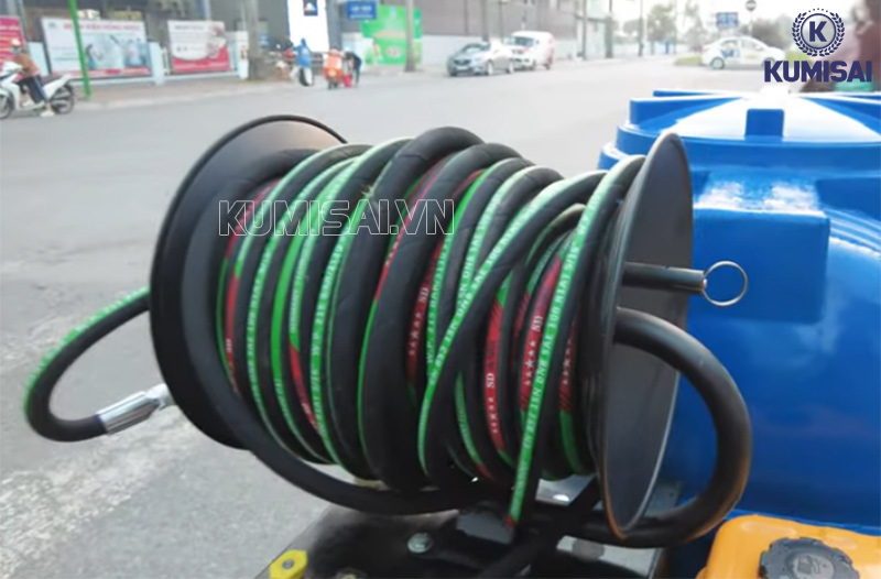 Cuộn dây dẫn cao áp cực dài 