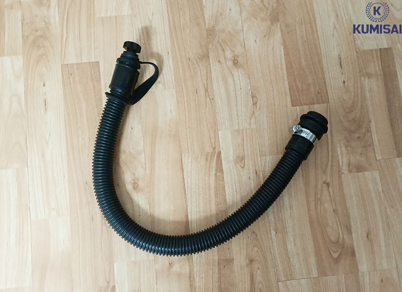 Dây xả nước để dẫn nước thải từ trong máy ra bên ngoài tiện dụng 