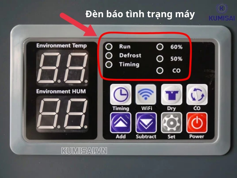 Đèn báo tình trạng hoạt động của máy, giúp bạn dễ dàng quan sát và điều chỉnh khi cần