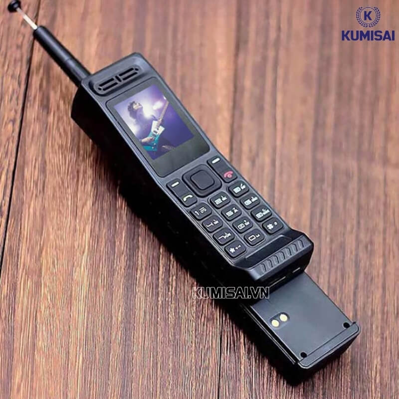 Retro Telephone W2