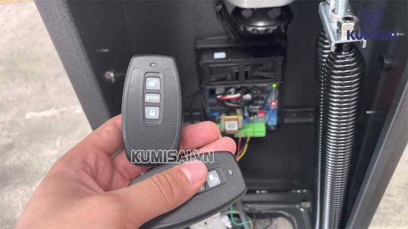 Điều khiển barie Hikvision Điều khiển barie Hikvision