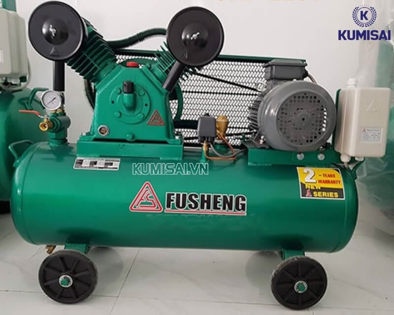 Động cơ máy vận hành ổn định, hoạt động mạnh mẽ