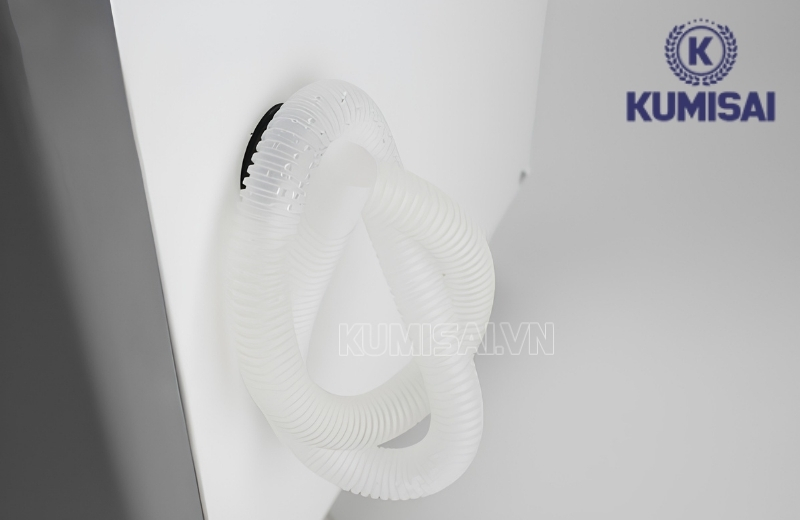FujiE HM-1050DN có đường xả nước ngưng liên tục, không cần canh đổ