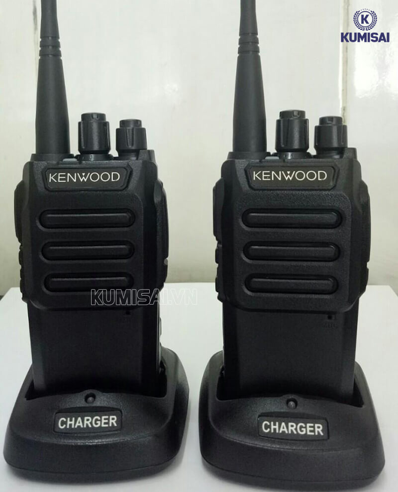 Giá máy bộ đàm Kenwood TK 307 phải chăng