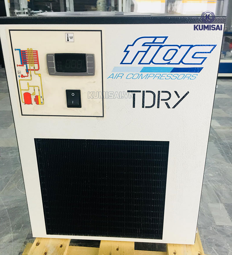 Máy nén khí Fiac có giá thành khá “đắt đỏ”