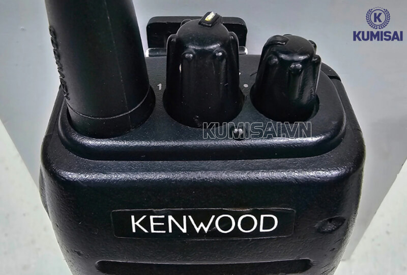 Bộ đàm Kenwood TK 360 có 16 kênh tần số