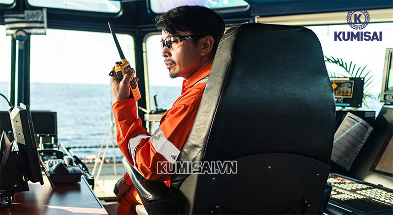 Bộ đàm cố định kết nối ổn định hơn, cho phép liên lạc trong phạm vi xa Bộ đàm cố định kết nối ổn định hơn, cho phép liên lạc trong phạm vi xa