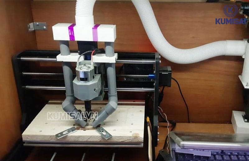 máy hút bụi cnc Dễ kết nối, sử dụng