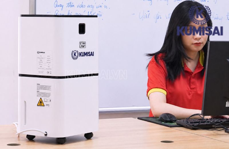 KMS 12A xử lý độ ẩm siêu nhanh trong 1 - 2 tiếng vận hành