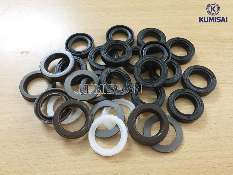 Kumisai bán bộ phớt nước, phớt dầu máy rửa xe 3kW Kumisai bán bộ phớt nước, phớt dầu máy rửa xe 3kW