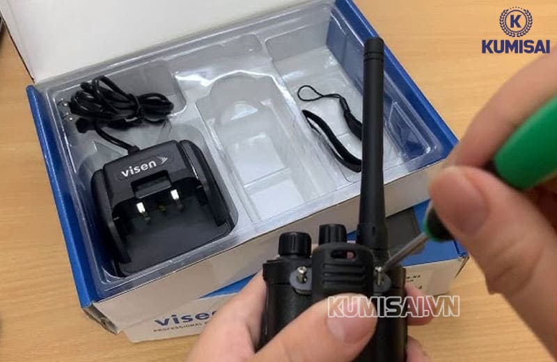 Lắp chắc chắn các bộ phận Lắp chắc chắn các bộ phận