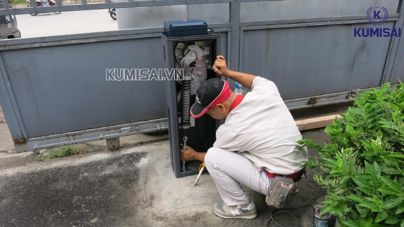 Lắp đặt thân barie