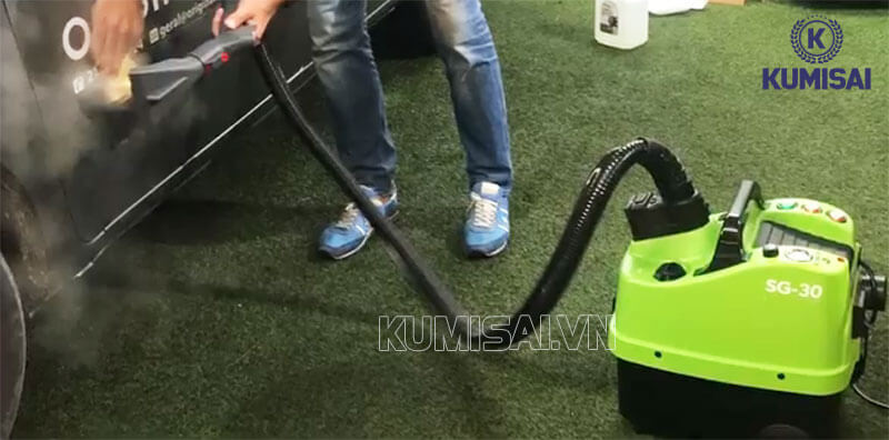 Lắp ráp các đầu phun cho phù hợp với vị trí, bộ phận cần làm sạch 