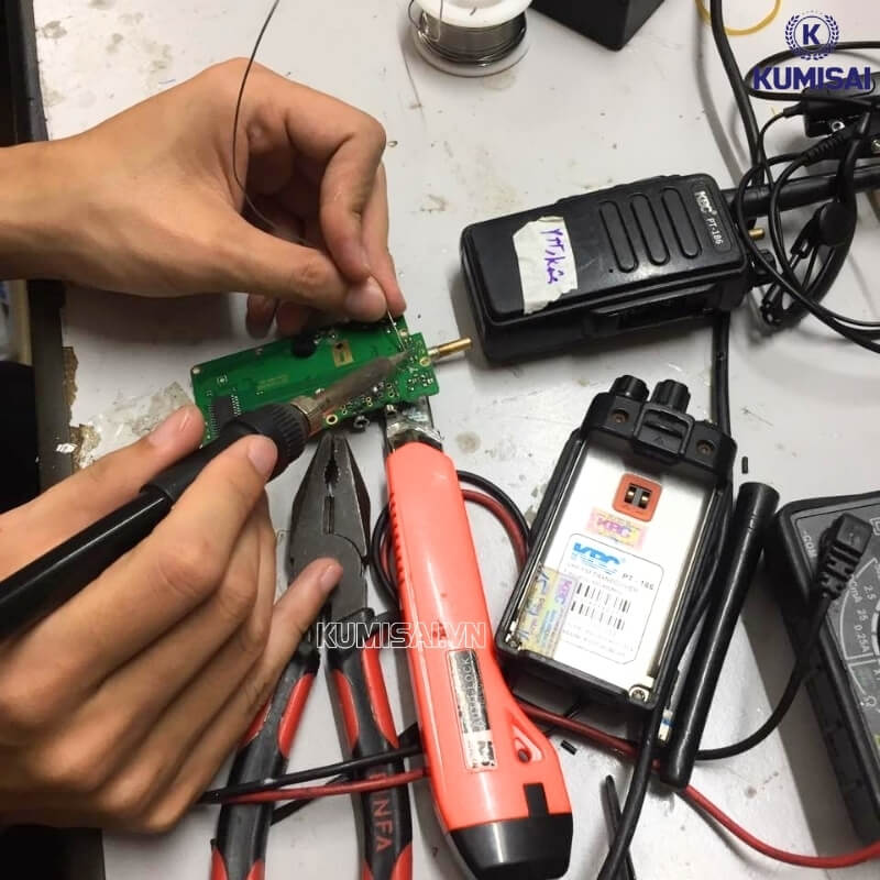 Linh kiện máy xuống cấp, bị thay thế nhiều 