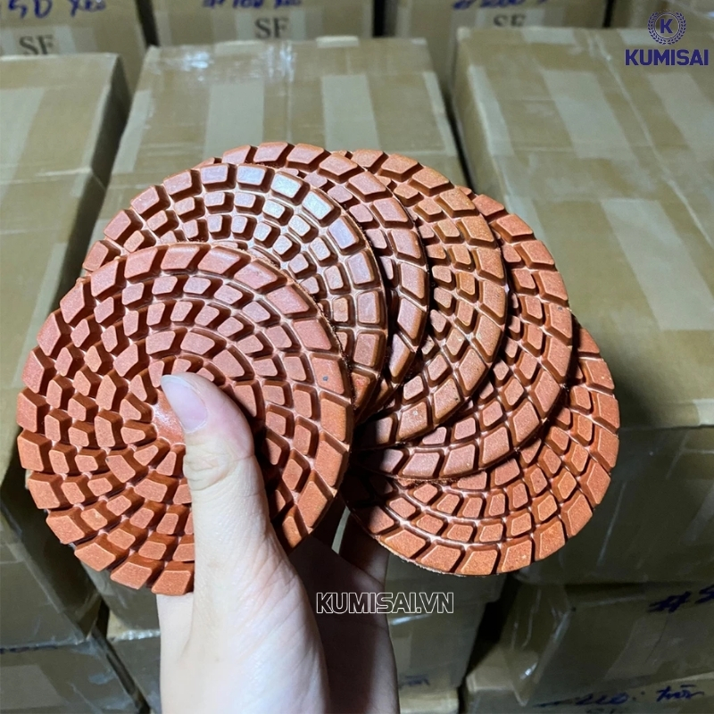 Loại đá mài dùng để đánh bóng sàn bê tông
