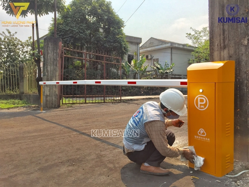 Lựa chọn vị trí lắp đặt bằng phẳng, rộng rãi