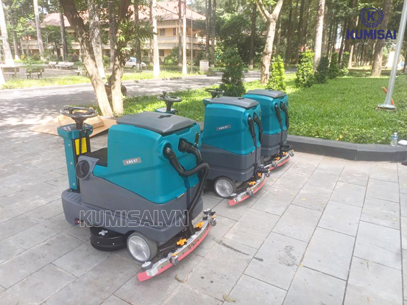 Lưu ý trước khi sử dụng máy chà sàn Kumisai KMS D7