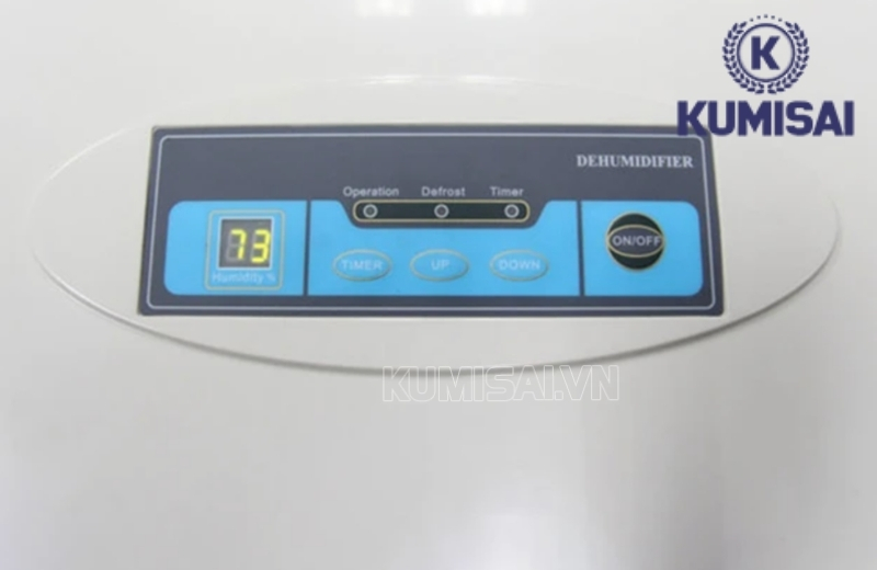 Màn hình điều khiển của KMS-90LD Màn hình điều khiển của KMS-90LD