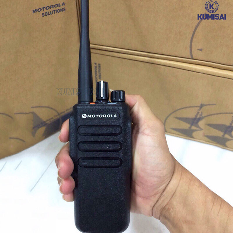 Bộ đàm Motorola CP 8600 Plus gọn nhẹ