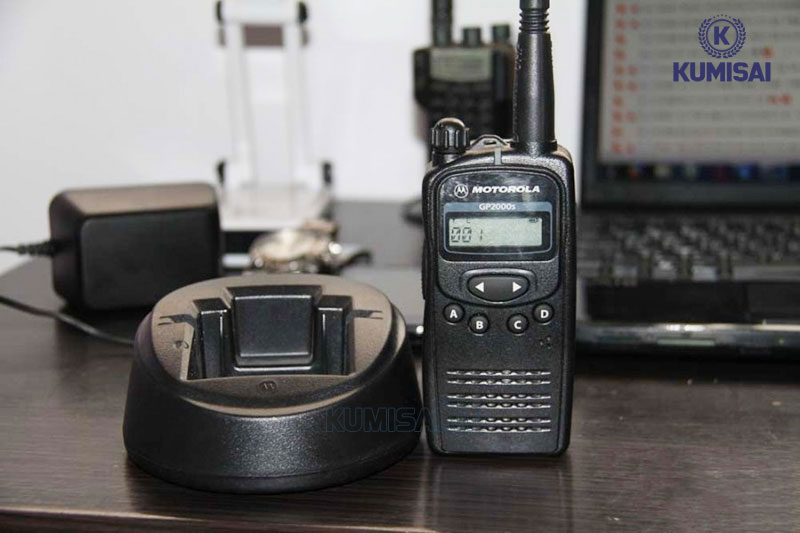 Tìm hiểu về máy bộ đàm Motorola GP2000s