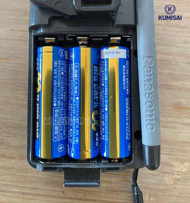 Máy dùng pin để quá trình liên lạc diễn ra thuận tiện