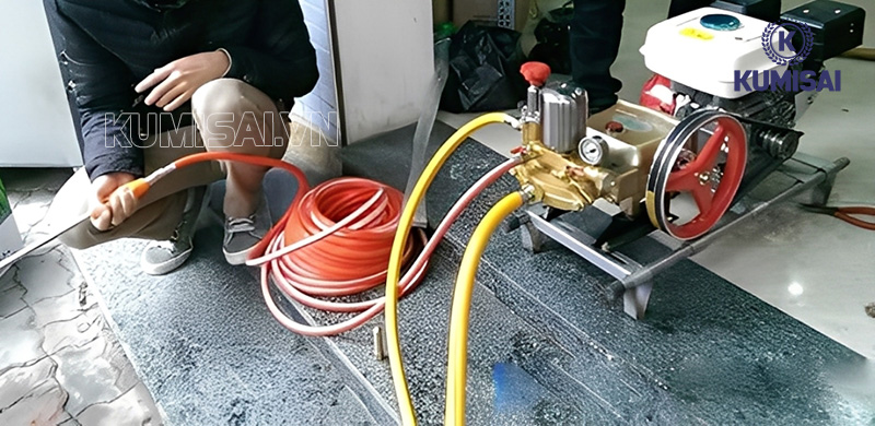 Máy bơm nén rửa xe dây đai