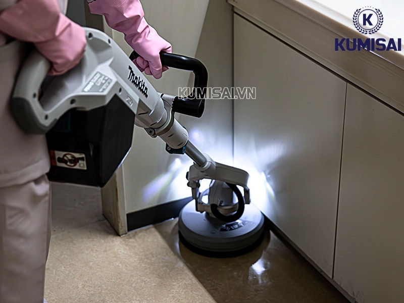 Máy đa chức năng, đáp ứng nhiều nhu cầu vệ sinh
