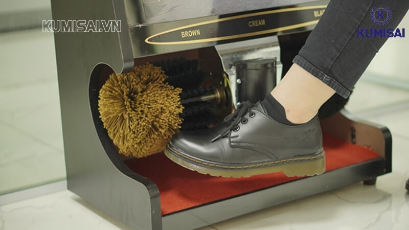 Shiny DX8 vận hành tự động nhờ cảm biến 