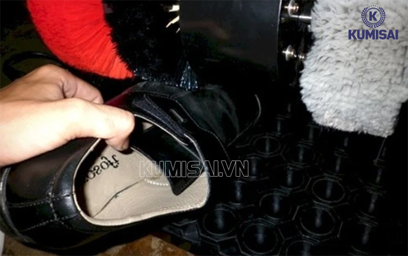 Tốc độ đánh giày nhanh, sạch