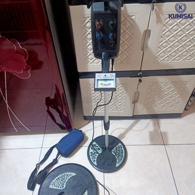 Trang bị 2 đĩa dò kích thước khác nhau 