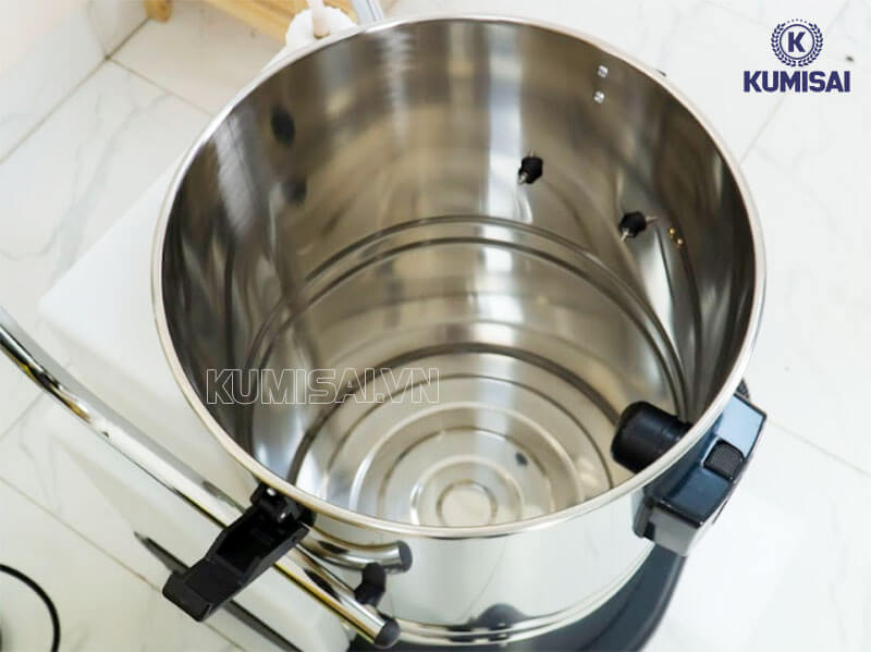 Thùng chứa Supper Clean LC-802SC làm từ inox bền bỉ, chắc chắn