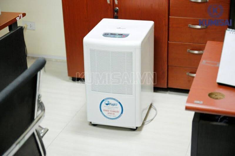 Máy hút ẩm Fujie HM-618EB
