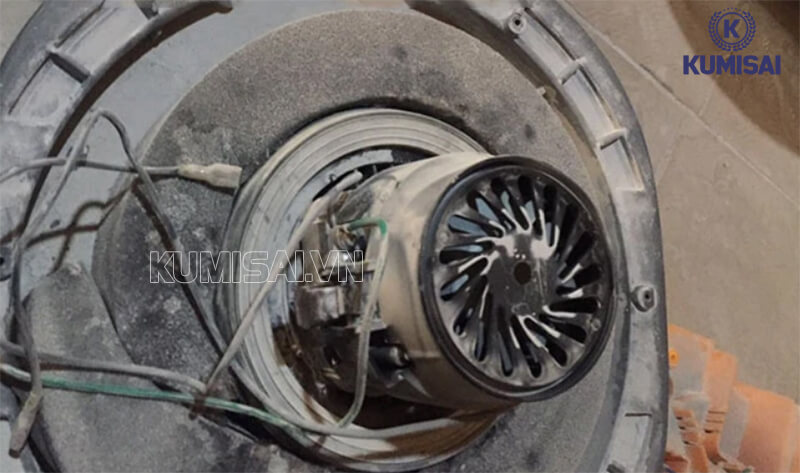 Động cơ quá bẩn