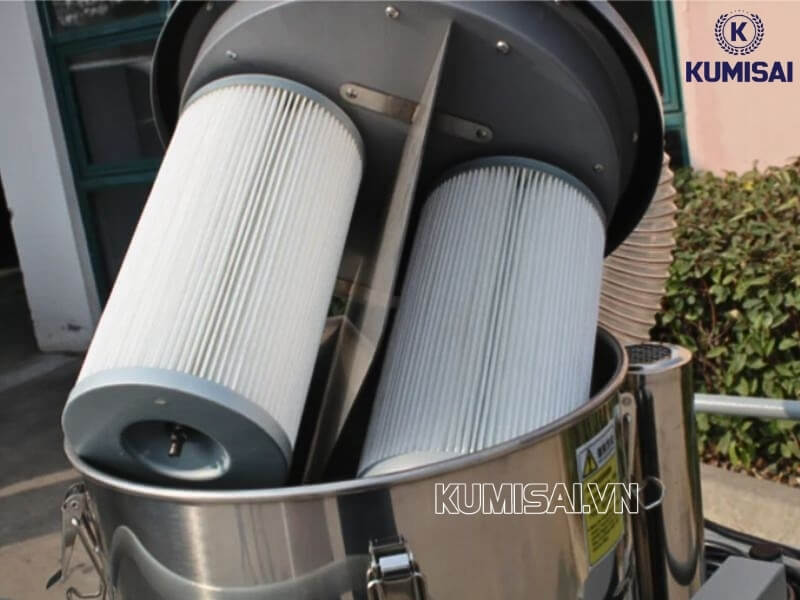 Máy hút bụi công suất lớn Delfin có trang bị bộ lọc HEPA Máy hút bụi công suất lớn Delfin có trang bị bộ lọc HEPA