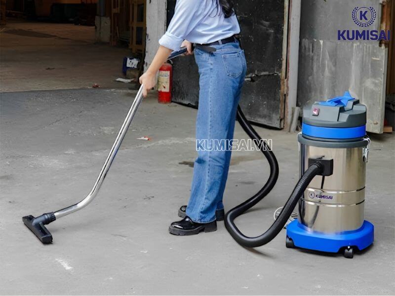 Máy hút bụi 1600W loại công nghiệp