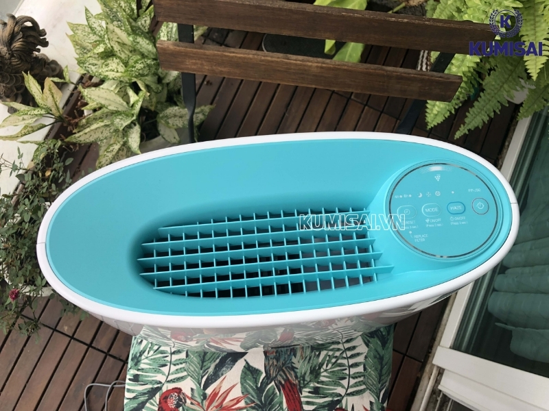 Sharp FP-J30E-B có thiết kế nhỏ gọn