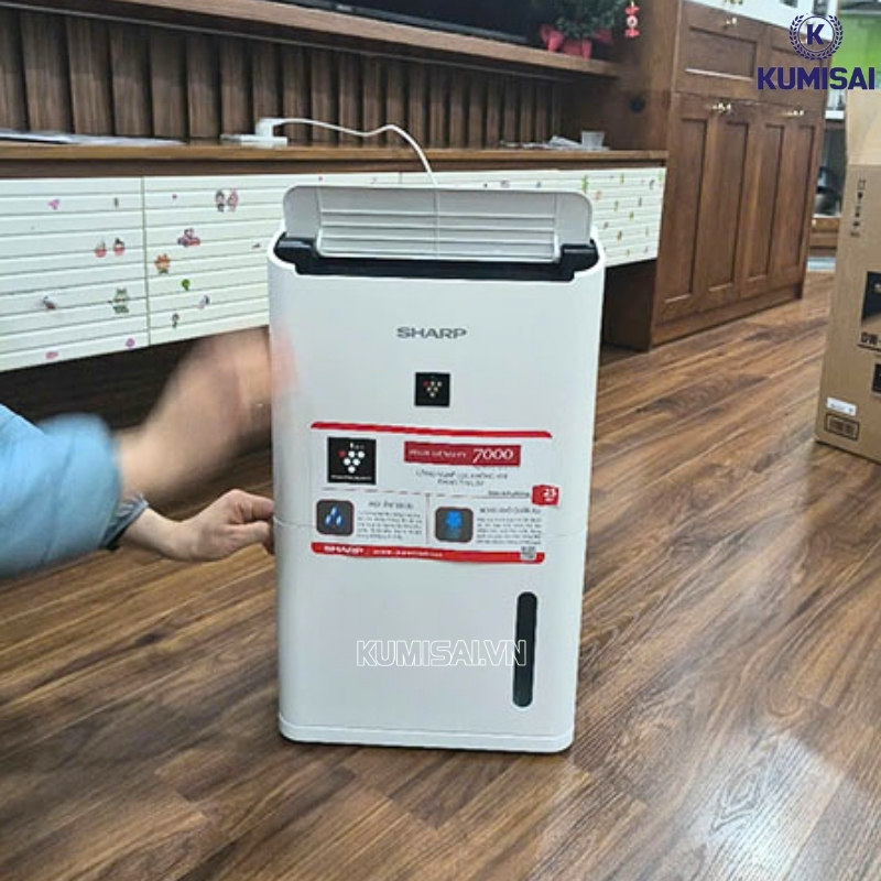 Hệ thống Plasmacluster ion với mật độ 7.000 ion/cm³ Hệ thống Plasmacluster ion với mật độ 7.000 ion/cm³