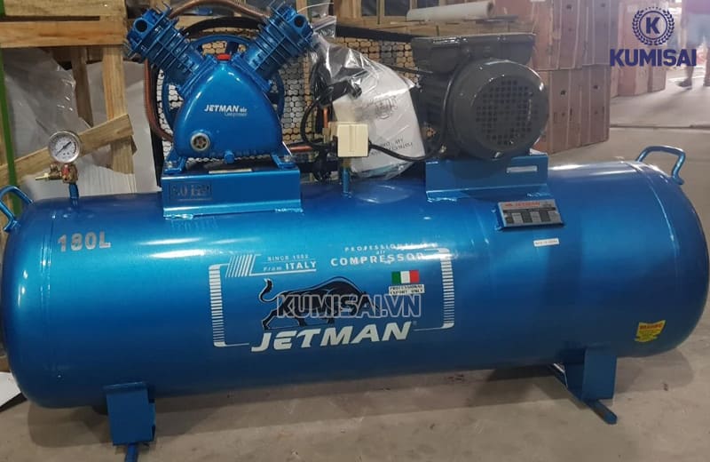 Máy nén khí 180L có dầu
