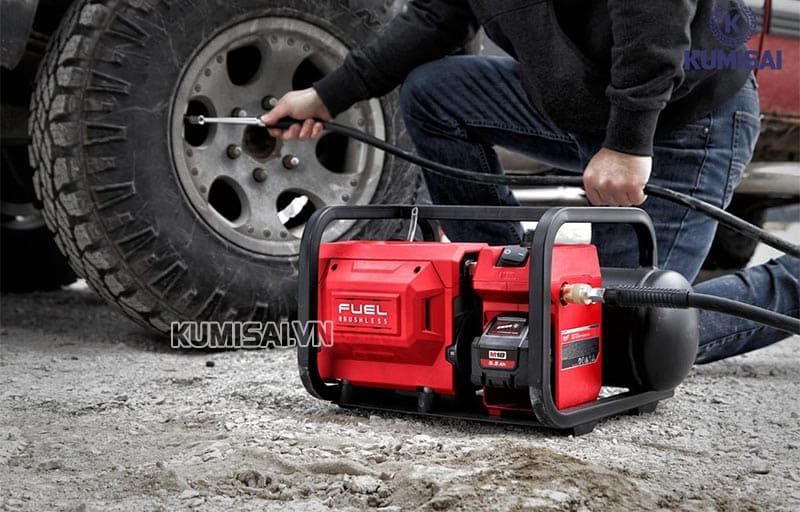 Máy nén khí 18V Milwaukee M18 FAC-0 Máy nén khí 18V Milwaukee M18 FAC-0