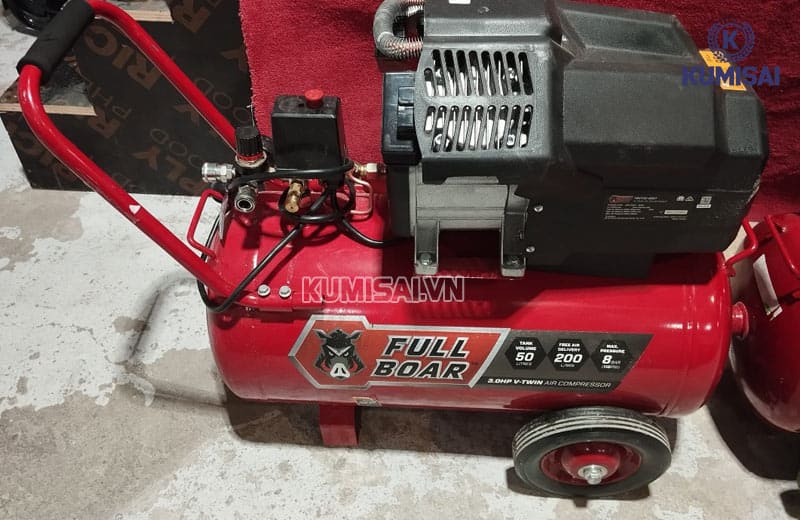  FULL BOAR V-twin 3HP 50L