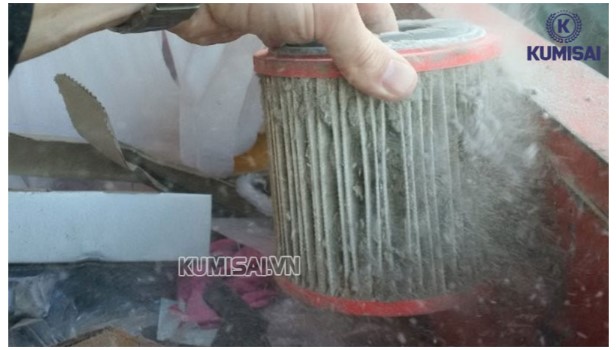 máy nén khí lên hơi chậm bộ lọc gió bám bụi bẩn