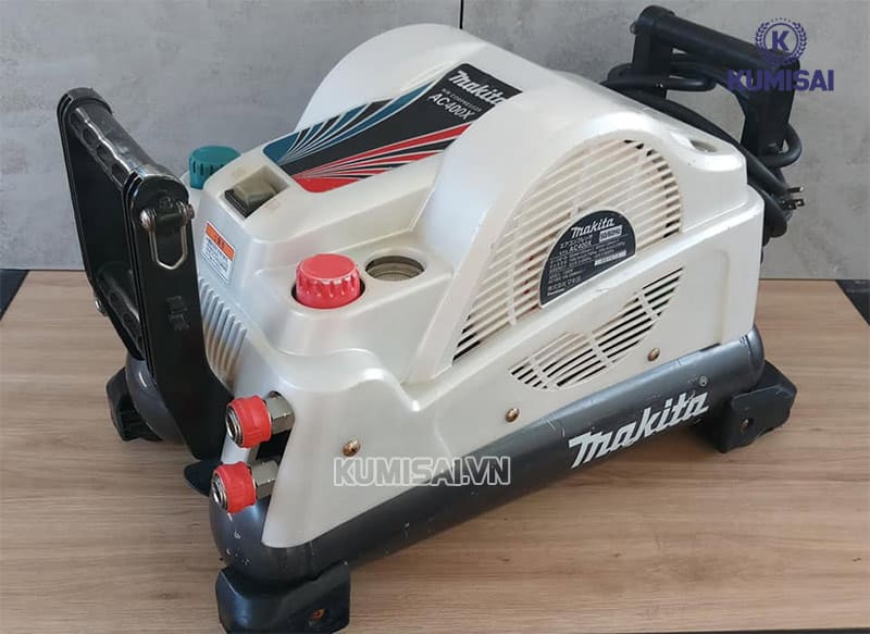 Model nén khí Makita AC400X