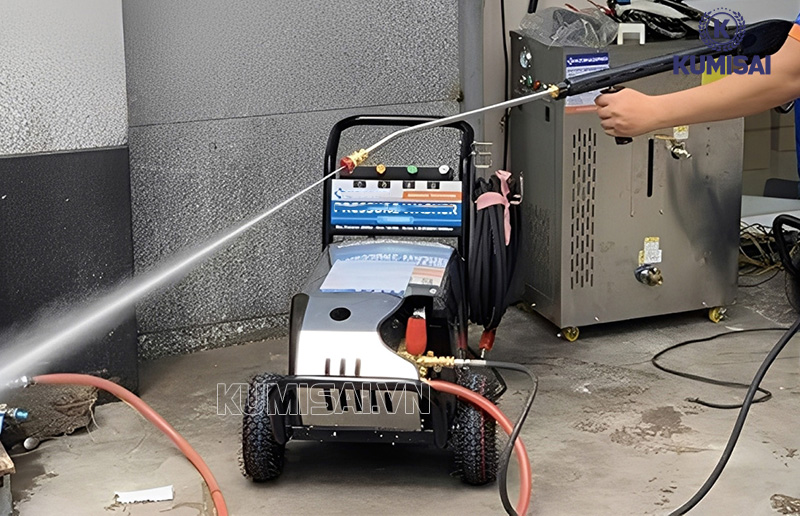 Máy nén nước rửa xe cao áp